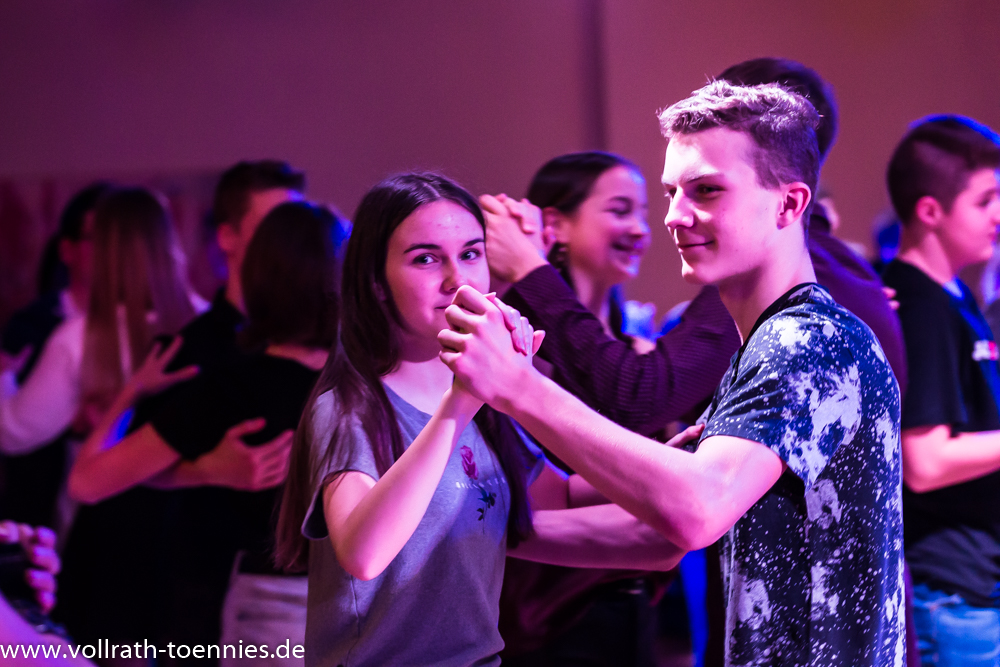 2019 11 30 Tanzparty Jugend 0559